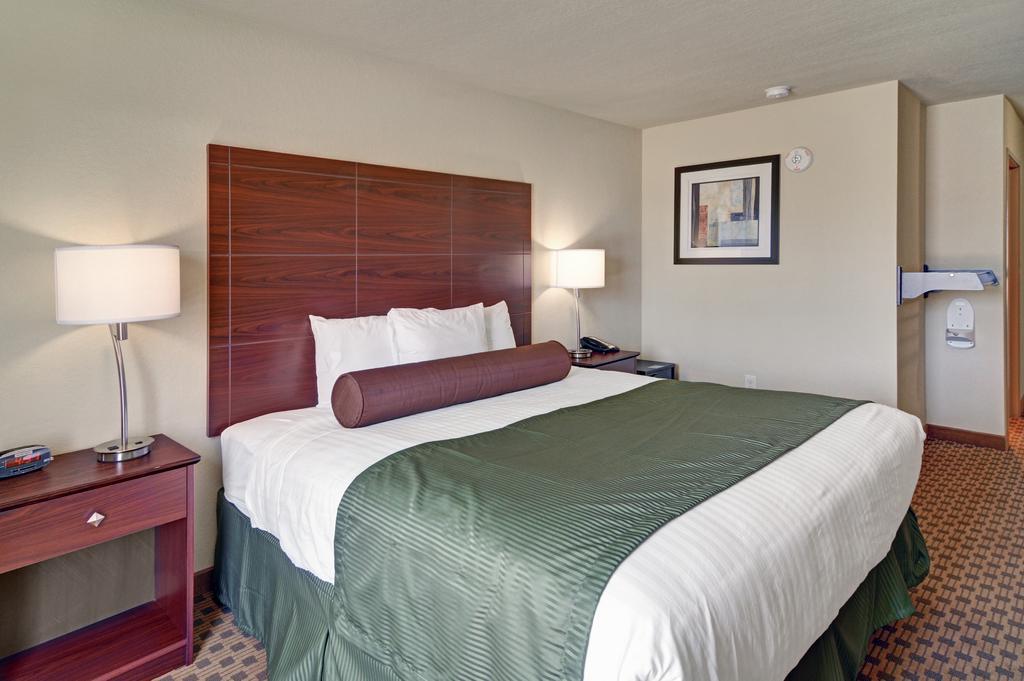 Cobblestone Inn & Suites - Big Lake 外观 照片