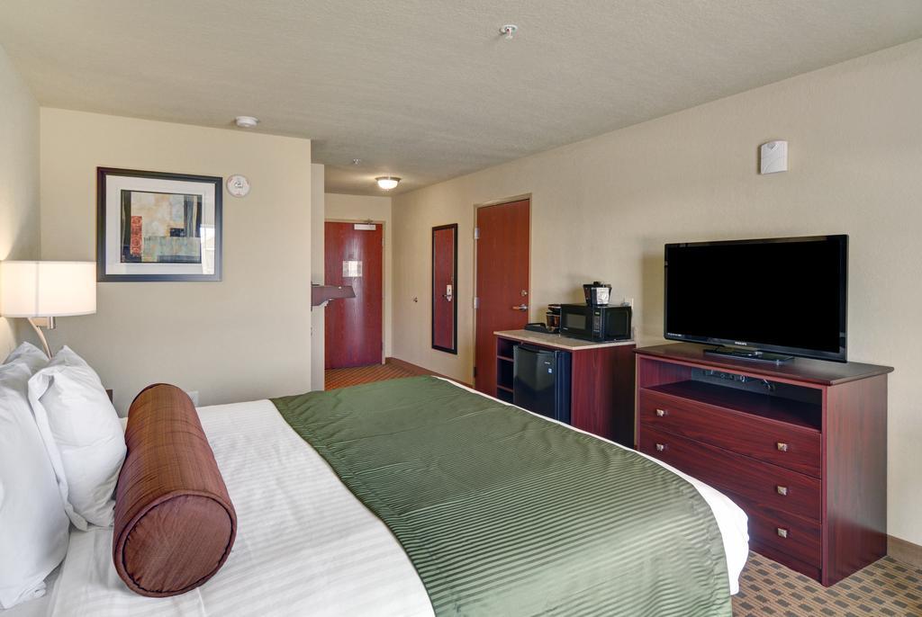 Cobblestone Inn & Suites - Big Lake 外观 照片