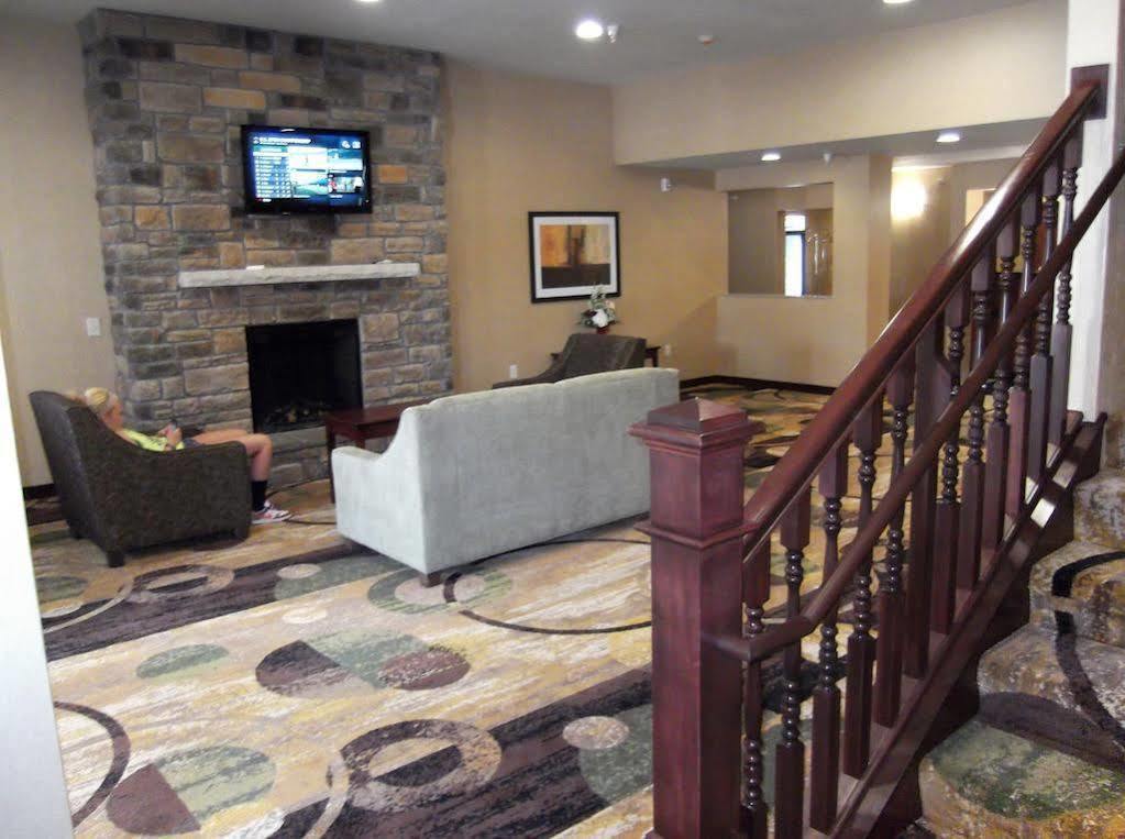 Cobblestone Inn & Suites - Big Lake 外观 照片